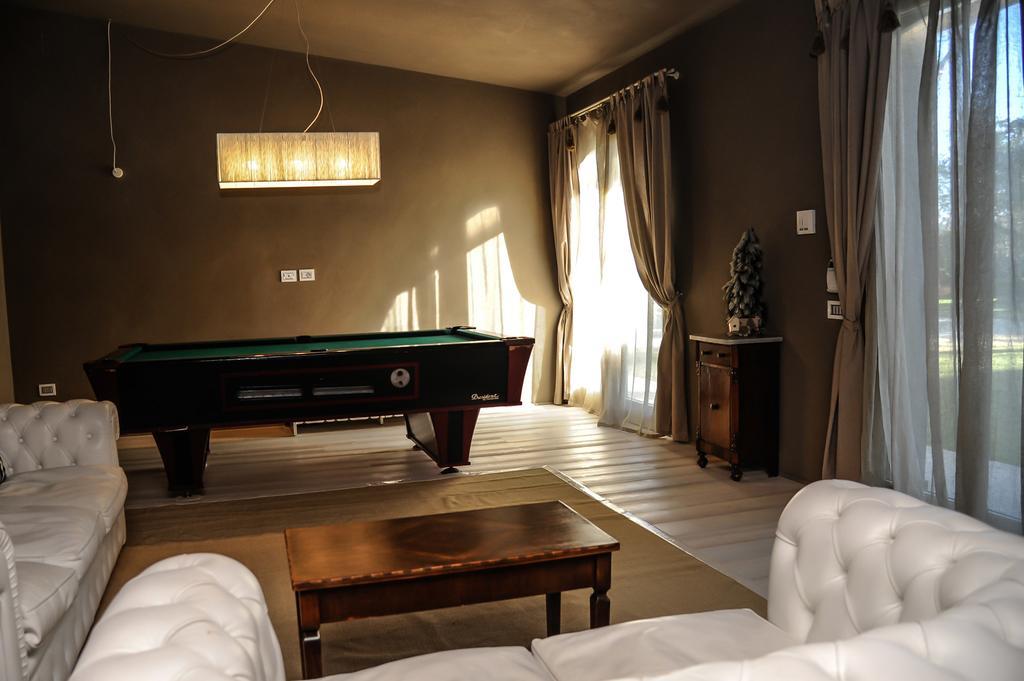 Cevoli Country Resort Lari Exteriér fotografie