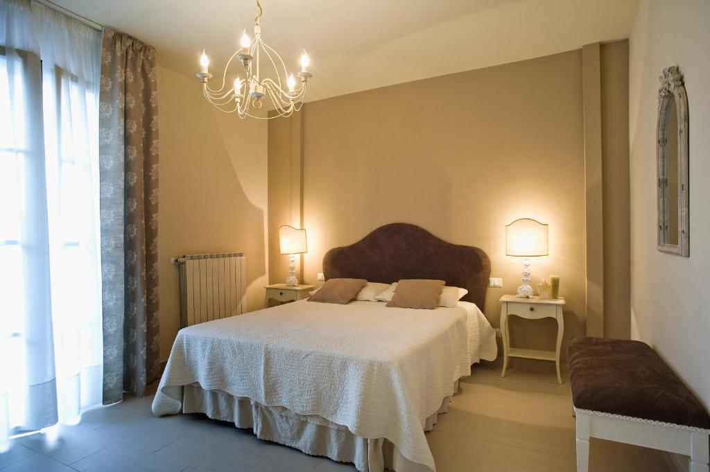Cevoli Country Resort Lari Pokoj fotografie