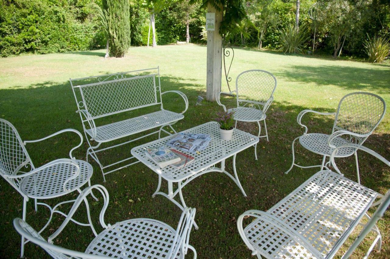 Cevoli Country Resort Lari Exteriér fotografie